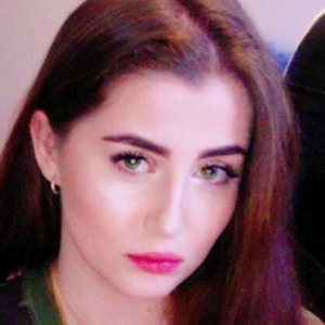 Gee Nelly, 30 (Twitch Star)