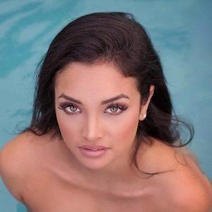 Geles Rodriguez, 32 (現實之星)