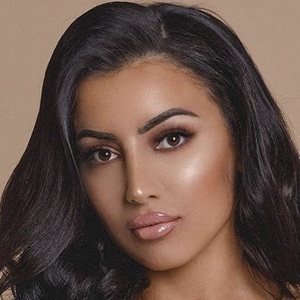 Gemma Lepre, 32 (Instagram Star)