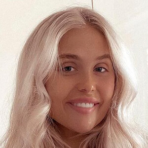 Gemma Louise Miles, 32 (YouTube Star)