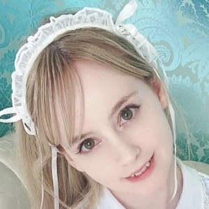 Gemma Louise, 29 (TikTok Star)