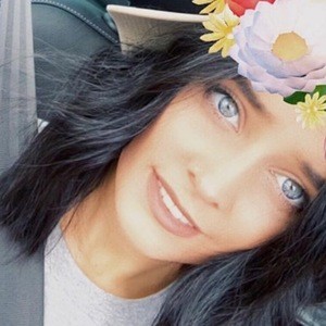 Genelle Aimee, 36 (Twitch Star)