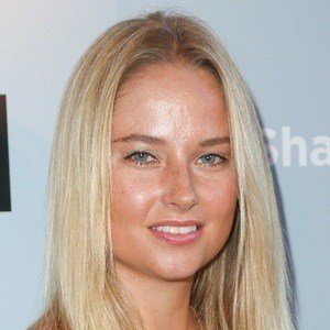 Genevieve Morton, 39 (模特)