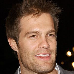 Geoff Stults image 3