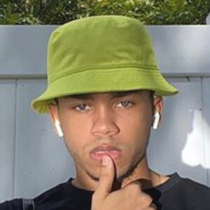 George Gailcse image 3