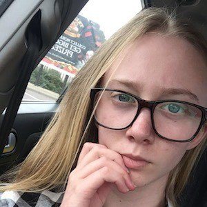 Georgia Farrall, 25 (TikTok Star)