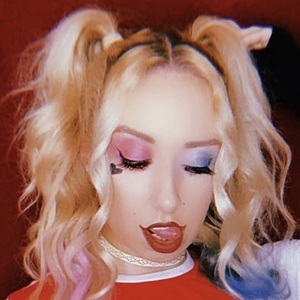 Georgia Fawcett, 31 (TikTok明星)