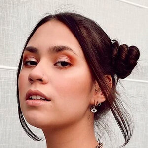 Gianella Marquina Klug image 12