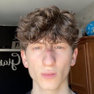 Gianluca Ficara, 18 (Estrella de TikTok)