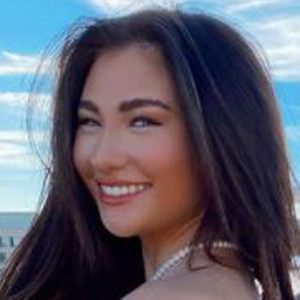 Gianna Luke image 4