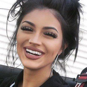 Gina Lorena image 4