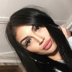 Gina Lorena image 5