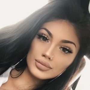 Gina Lorena image 8