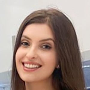 Giovana Gogola image 4