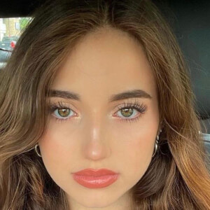 Giovanna Ditro, 24 (TikTok Star)