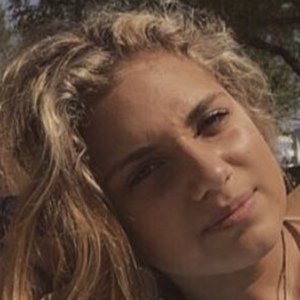 Giovanna Micheline, 22 (TikTok Star)