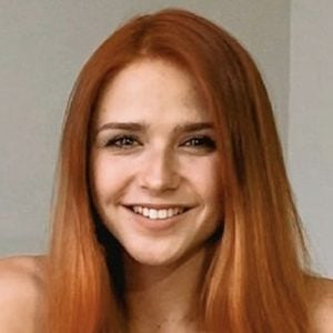 Giovanna Reynaud, 28 (电视女演员)