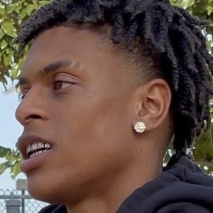 girlzluhdev, 21 (Star d'Instagram)