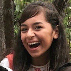 Giselle Lomelino, 22 (YouTube Star)