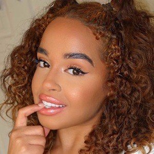 Giselle Lynette image 3