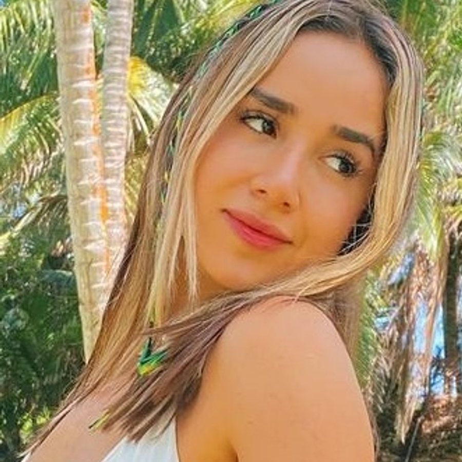 Gisselle Nicolle image 5