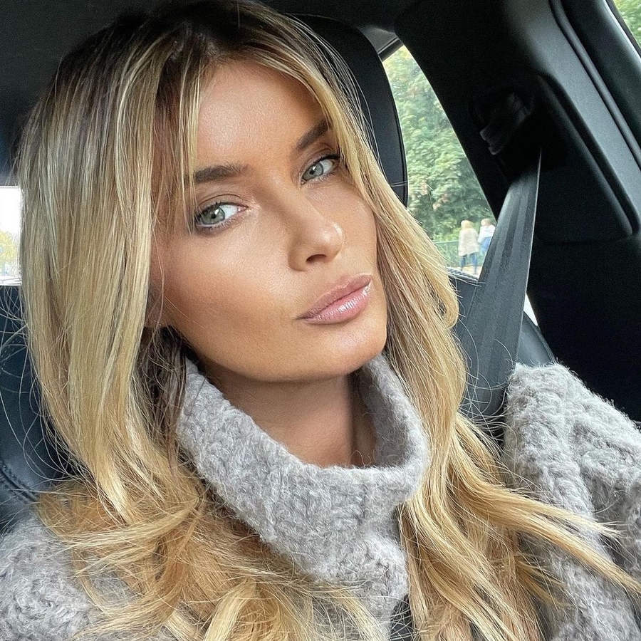 Gitta Banko, 52 (Blogger)