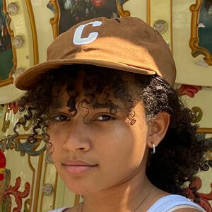 Gloria Colston image 4