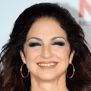 Gloria Estefan, 66 (Cantante pop)