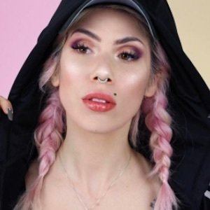 Gloria Fair, 35 (YouTube Star)