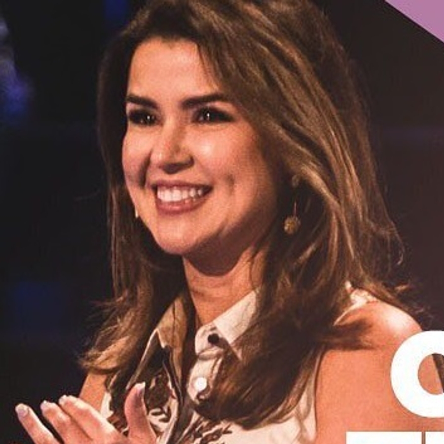 Gloriana Montero, 47 (Религиозный лидер)
