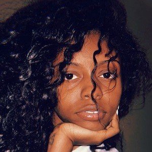 Glorygirl Kashout, 26 (Instagram Star)