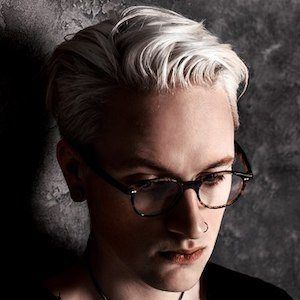 Gosha Bondarev, 34 (Illustrator)