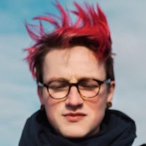 Gosha Bondarev, 34 (Illustrator)