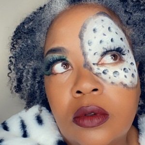 GrannyCoyBundy, 52 (TikTok明星)