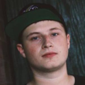 Graser, 28 (YouTube Star)