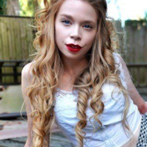 Grav3yardgirl, 40 (YouTuber)