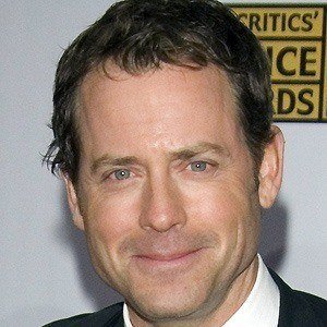 Greg Kinnear image 2