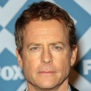 Greg Kinnear image 4
