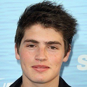 Gregg Sulkin, 33 (Ator de TV)