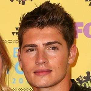 Gregg Sulkin, 33 (TV Actor)