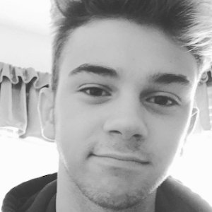 Gregor Milne, 24 (YouNow Star)