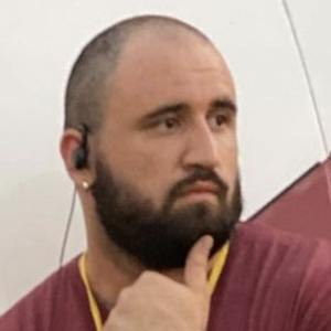 Gus Ferrat, 31 (Estrella de TikTok)