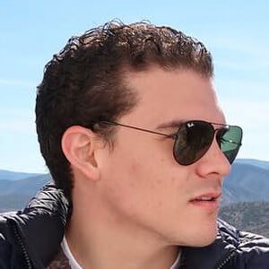 Gus Zapiain, 31 (TikTok明星)