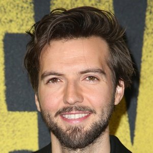 Guy Burnet image 3