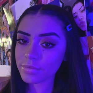 Gwen Alicia, 22 (TikTok Star)