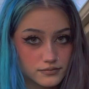 Gxynne, 23 (TikTok明星)