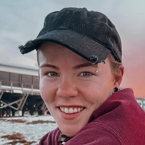 Hailee, 31 (TikTok明星)