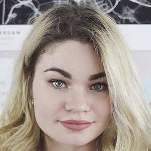 Hailey in Bookland image 7