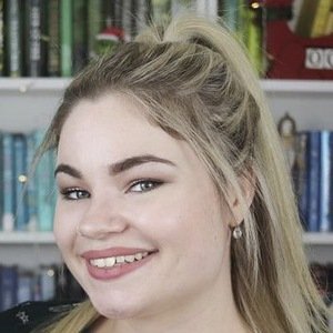 Hailey in Bookland image 8