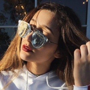 Hailey Sani, 25 (YouTube明星)